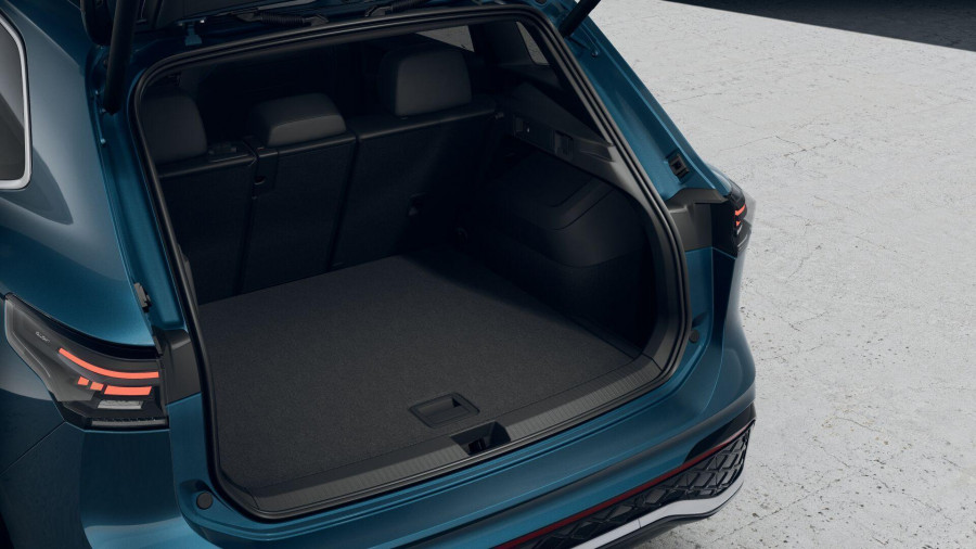 2025 Volkswagen Tiguan CT 150TSI R-Line SUV Image 8