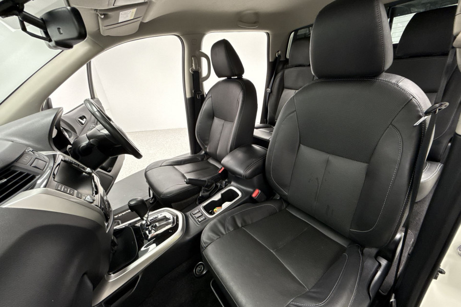 2020 MY21 Nissan Navara D23 ST-X Ute Image 12