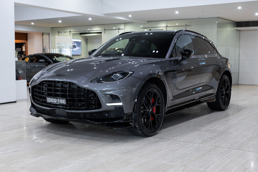 2025 Aston Martin DBX Wagon Image 7