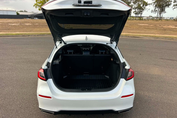 2022 Honda Civic 11th Gen VTi LX Hatch Image 13