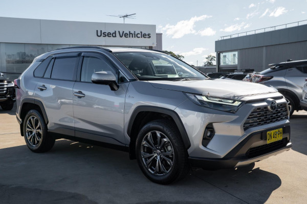 2025 Toyota RAV4 AXAH52R GXL SUV Image 3