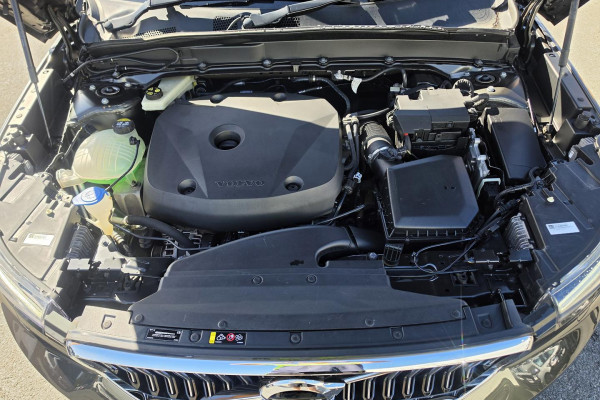 2018 MY19 Volvo XC40 XZ T4 Inscription SUV Image 33