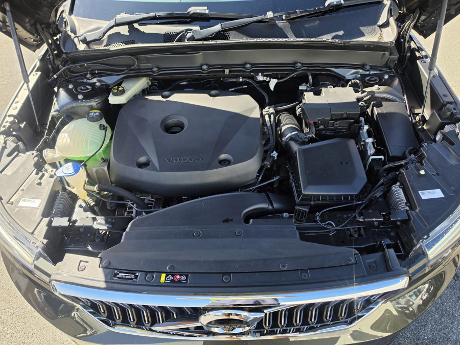 2018 MY19 Volvo XC40 XZ T4 Inscription SUV Image 33