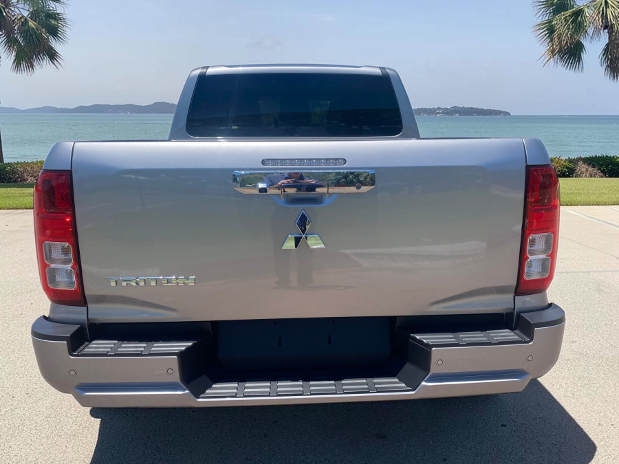 2026 Mitsubishi Triton MV GLX+ Ute Image 5