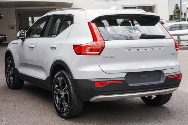 2020 Volvo XC40 XZ T4 Inscription Suv
