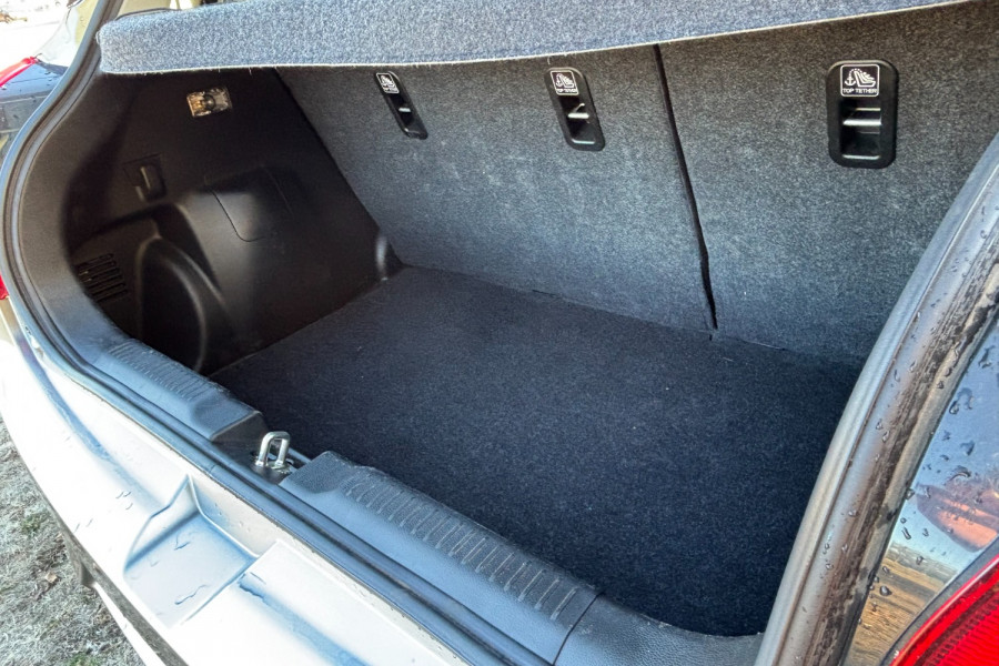 2023 Suzuki Swift AZ Series II GL Plus Hatch Image 6