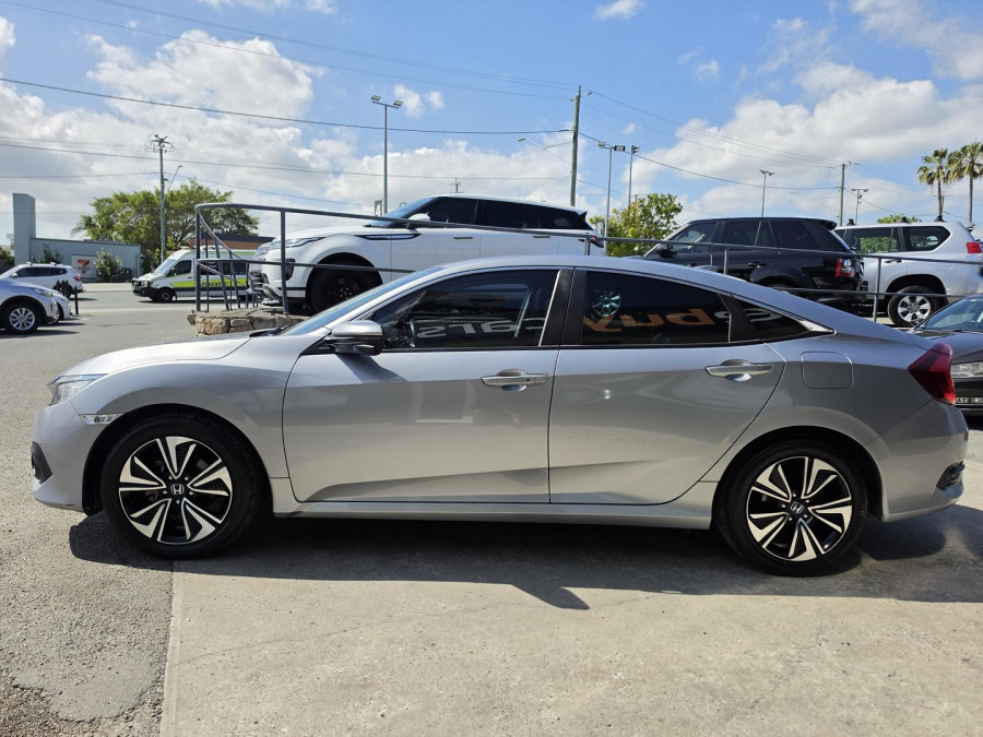 2016 Honda Civic 10th Gen VTi-LX Sedan Image 10