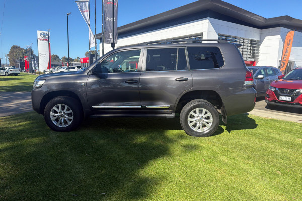 2018 Toyota LandCruiser 5450790G0 Sahara Wagon Image 4