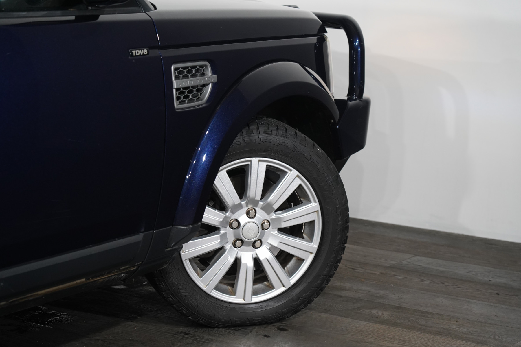 2015 Land Rover Discovery 3.0 Tdv6 SUV Image 10