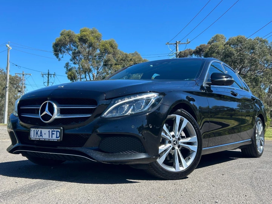 2017 Mercedes-Benz C-Class W205 C220 CDI Sports Sedan Image 4