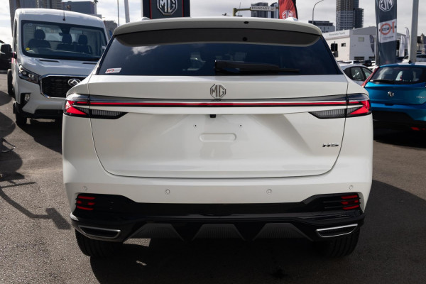 2025 MG HS AS33 Essence SUV Image 5