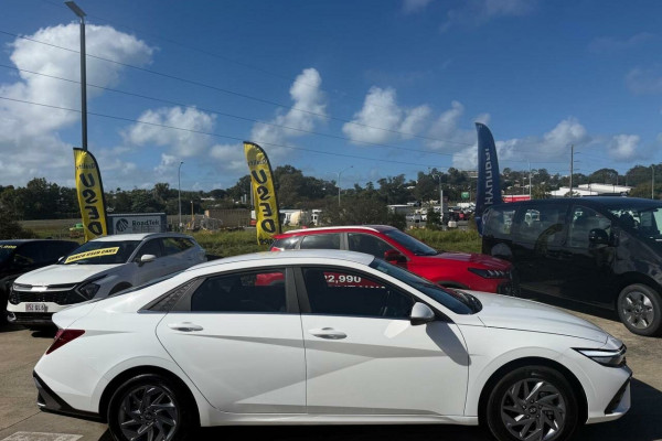 2024 MY25 Hyundai i30 CN7.V2 Elite Hybrid Sedan Image 3