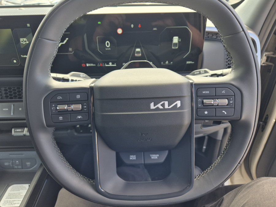 2026 Kia Tasman TK SX+ Ute Image 13