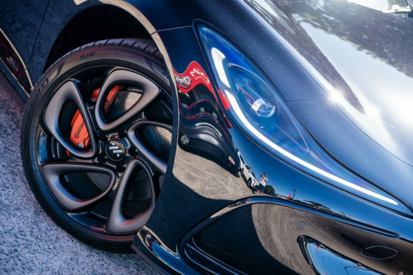 2025 MG IM5 P12L Performance Hatch Image 6