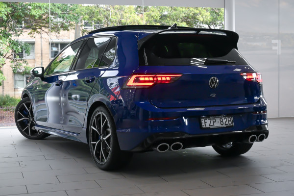 2025 Volkswagen Golf 8.5 R Hatch Image 2