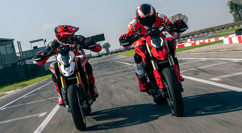 New Ducati Hypermotard V2, V2 SP Image