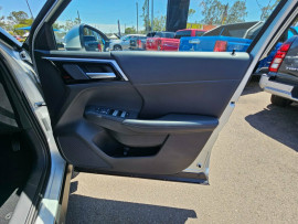 2024 Mitsubishi Outlander ZM Aspire SUV image 24