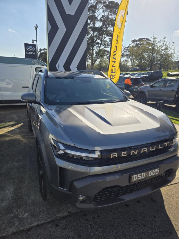 2025 Renault Duster X1311 Techno SUV image 5