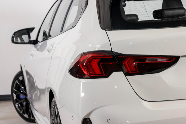 2025 BMW 1 Series F70 M135 xDrive Hatch image 6