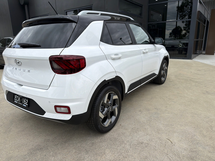 2026 Hyundai Venue QX.V5 Elite SUV Image 5