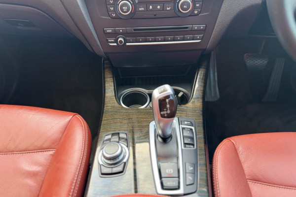 2013 BMW X3 F25 xDrive30d SUV Image 17