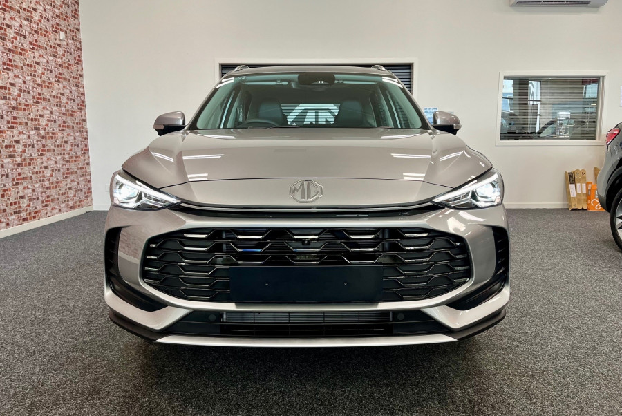 2025 MG ZS Hybrid+ Essence SUV Image 6