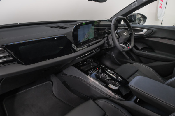 2025 Audi A5 B10 e-hybrid S-Line Sedan image 8