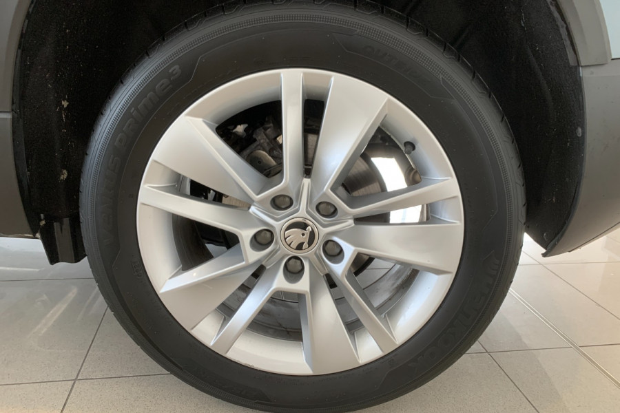2021 Skoda Karoq NU 110TSI SUV Image 12
