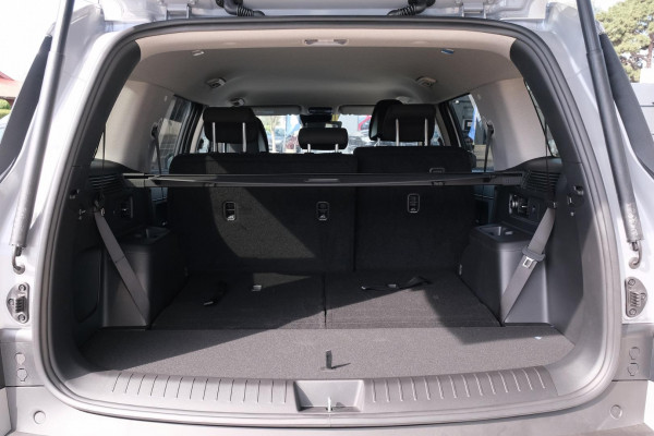 2026 Hyundai Santa Fe MX5.V2 Hybrid SUV Image 9