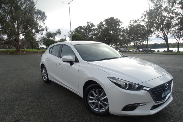 2018 Mazda 3 BN Series Maxx Sport Hatch Image 1