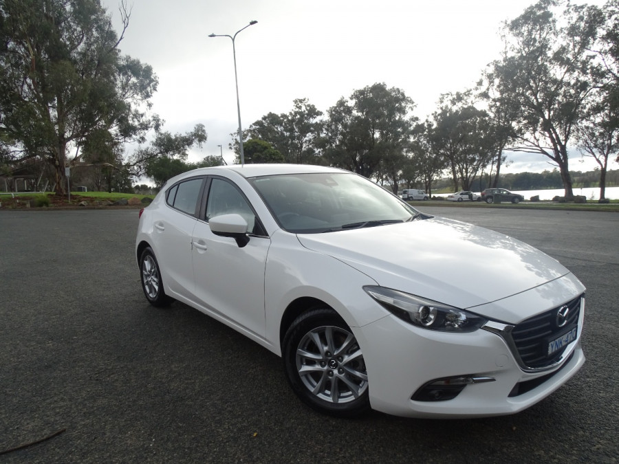 2018 Mazda 3 BN Series Maxx Sport Hatch Image 1