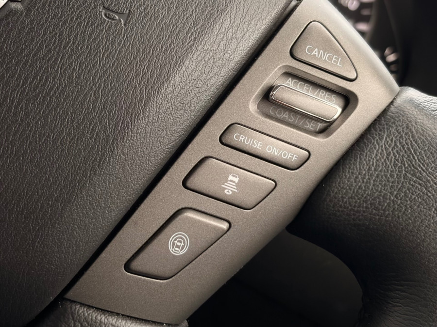 2024 Nissan Patrol Y62 Ti SUV Image 19
