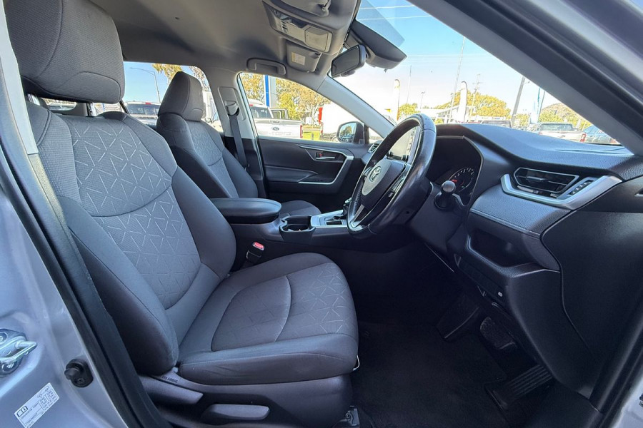 2019 Toyota RAV4 MXAA52R GXL Wagon Image 11