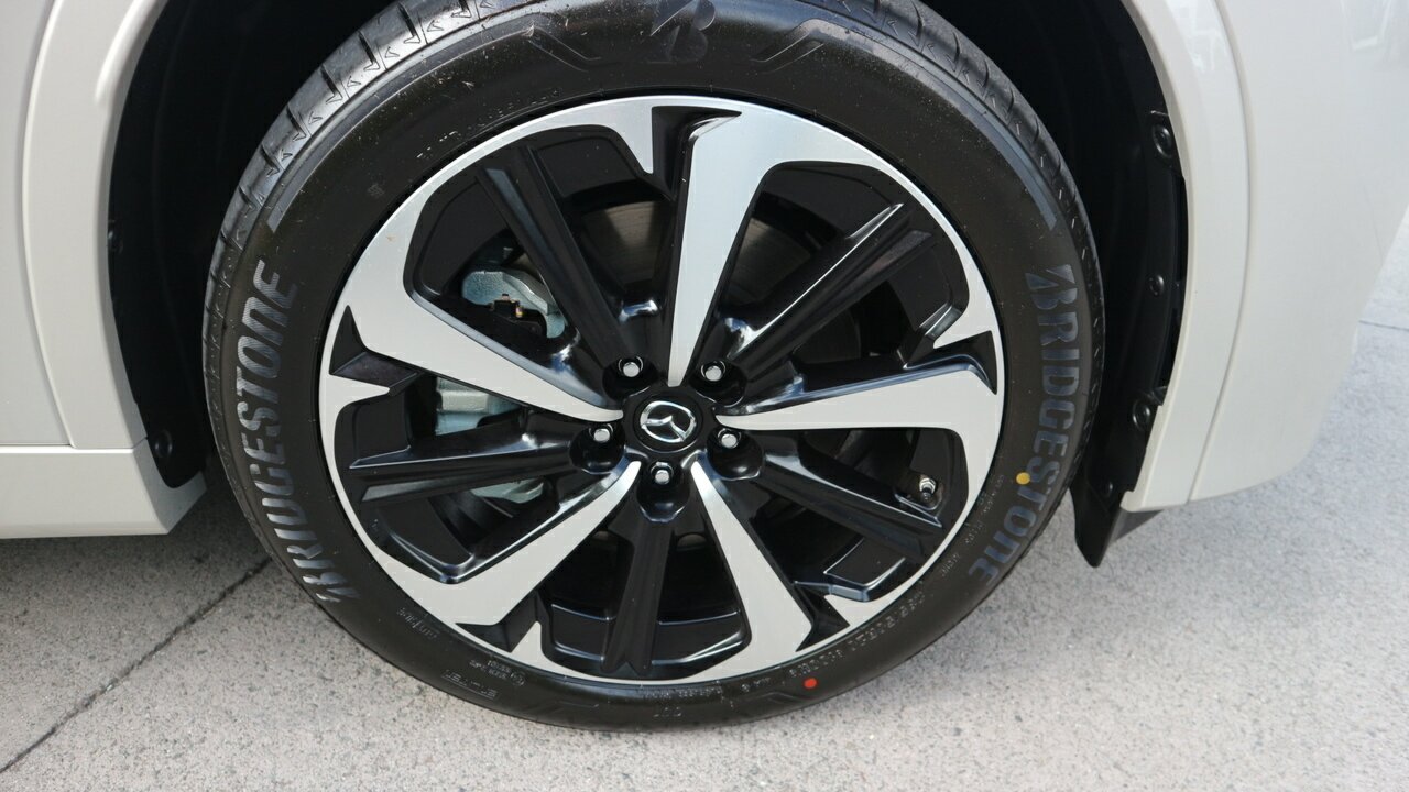 2025 Mazda CX-60 KH0HB P50e Azami SUV Image 9