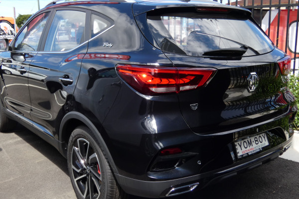 2024 MG ZST S13 ESSENCE SUV