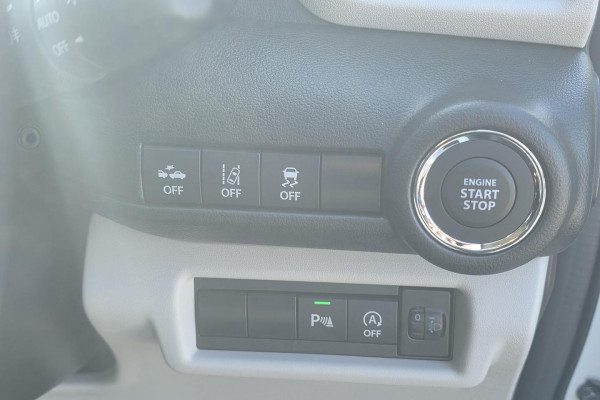 2025 Suzuki Swift UZ Hybrid Hatch Image 10