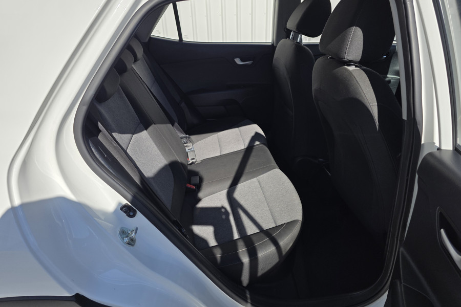 2022 Kia Stonic YB S SUV Image 14