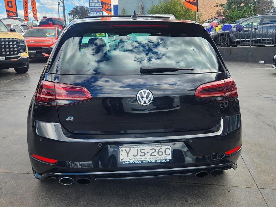 2020 Volkswagen Golf 7.5 R Hatch Image 4