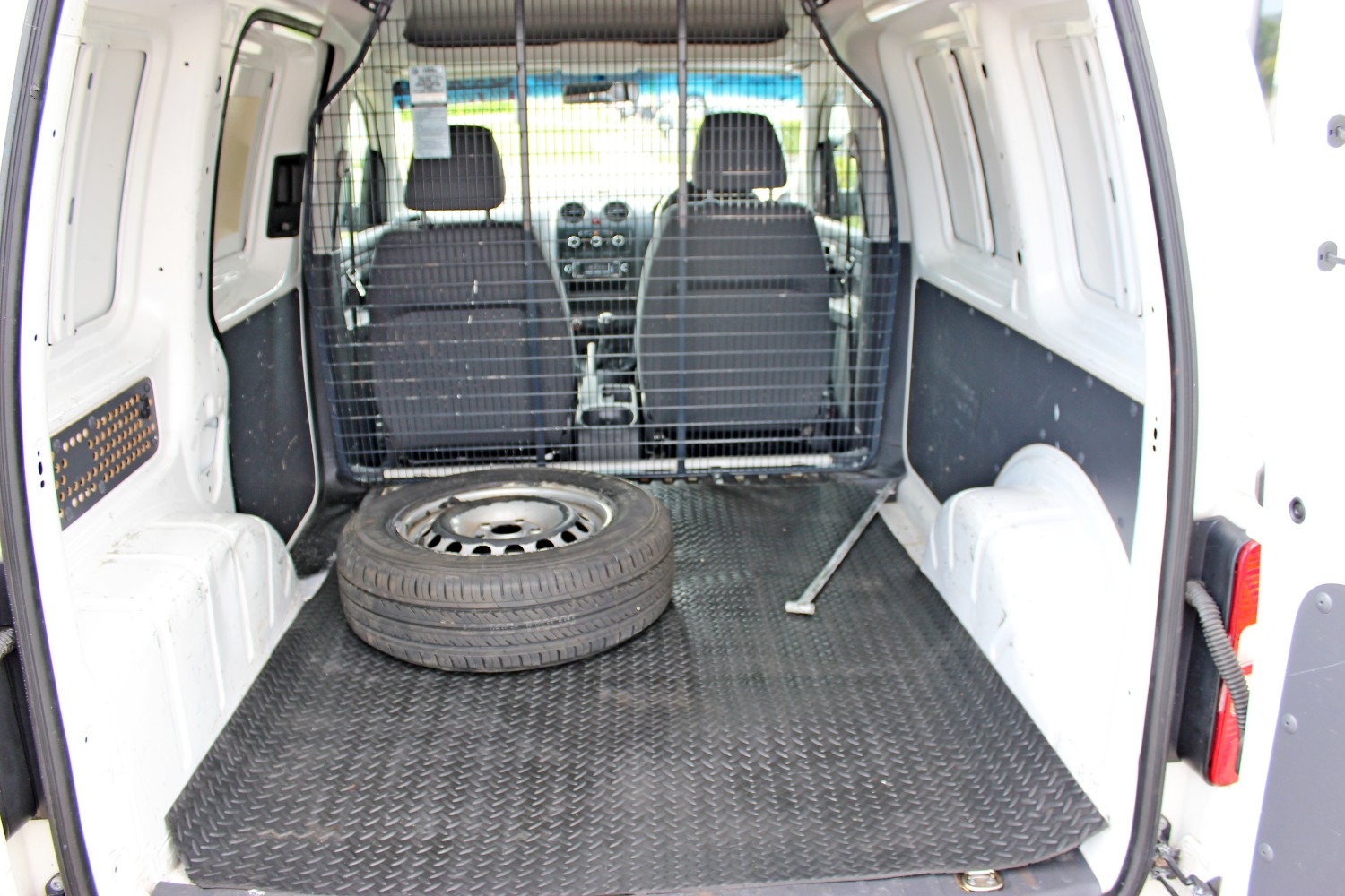 2014 Volkswagen Caddy 2KN  TDI250 Van Image 7