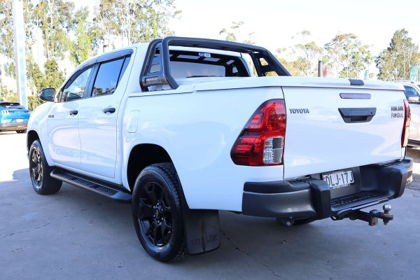 2019 Toyota HiLux  Rogue Dual Cab Ute Image 5