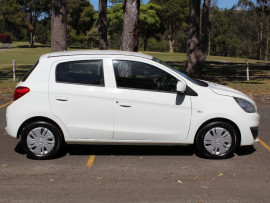 2017 Mitsubishi Mirage LA ES Hatchback