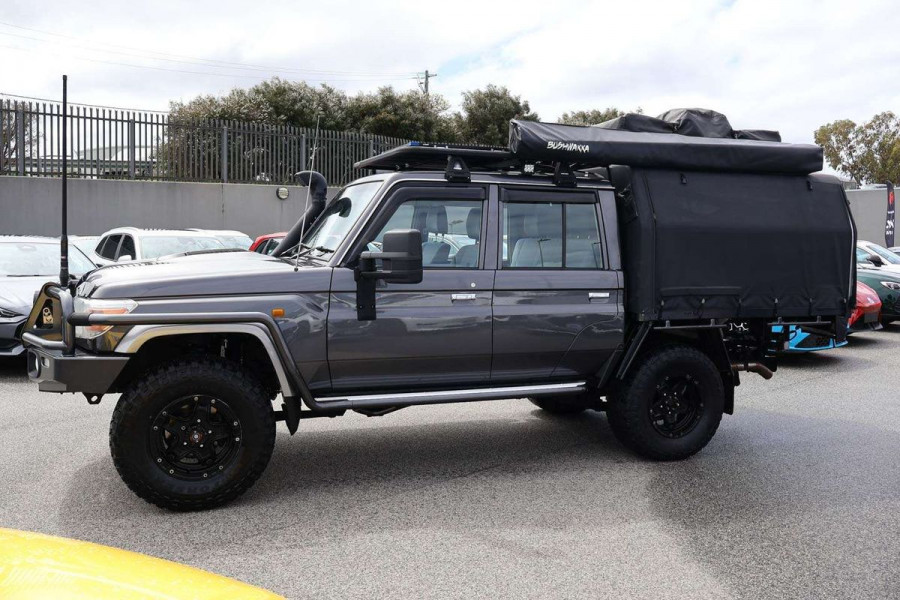 2017 Toyota LandCruiser VDJ76R GXL Dual Cab Chassis Image 6