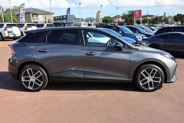 2024 MG MG4 MEH32 Long Range 77 Hatch