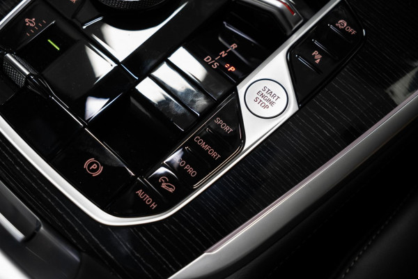 2026 BMW X7 G07 LCI xDrive40d M Sport SUV image 22