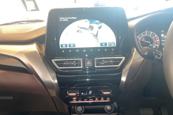 2025 Suzuki Fronx KW Hybrid Wagon Image 18