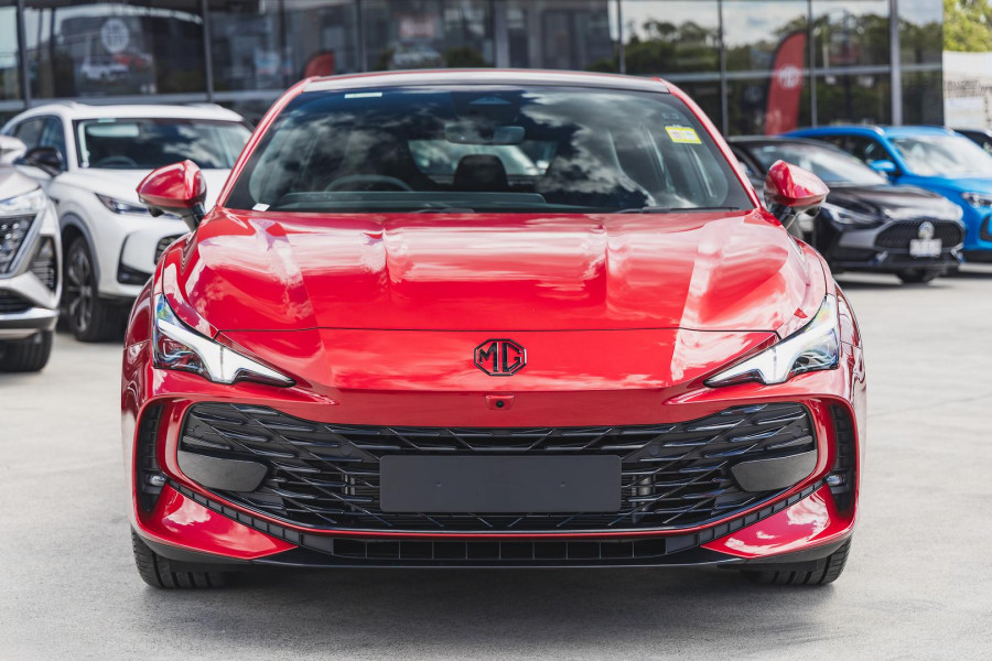 2025 MG MG7  Essence Sedan Image 4