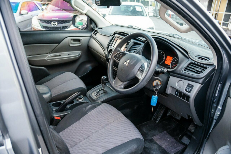 2016 Mitsubishi Triton MQ GLX+ Ute Image 13
