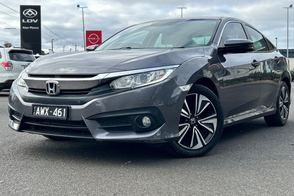 2018 Honda Civic 10th Gen VTi-L Sedan Image 4