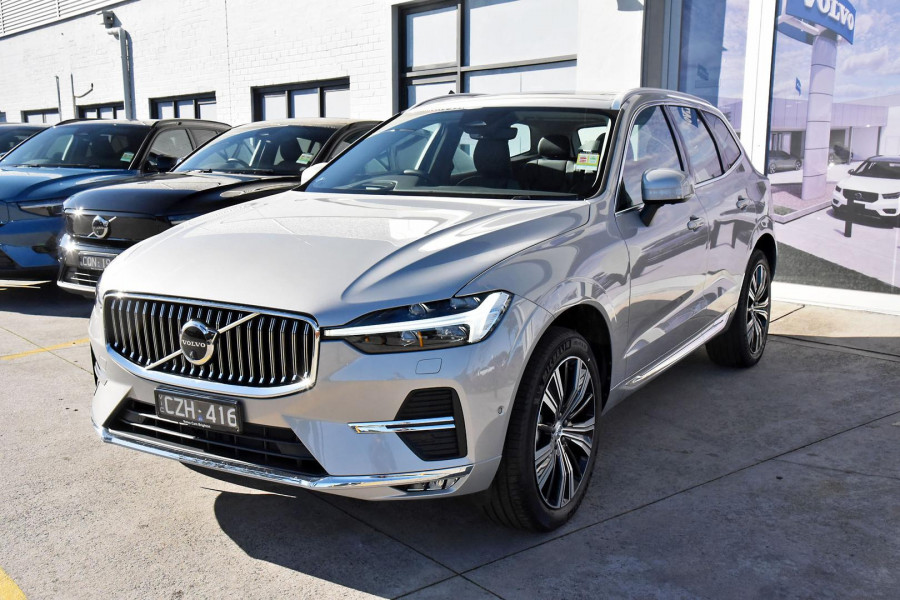 2023 MY24 Volvo XC60  Ultimate B5 Bright SUV Image 17