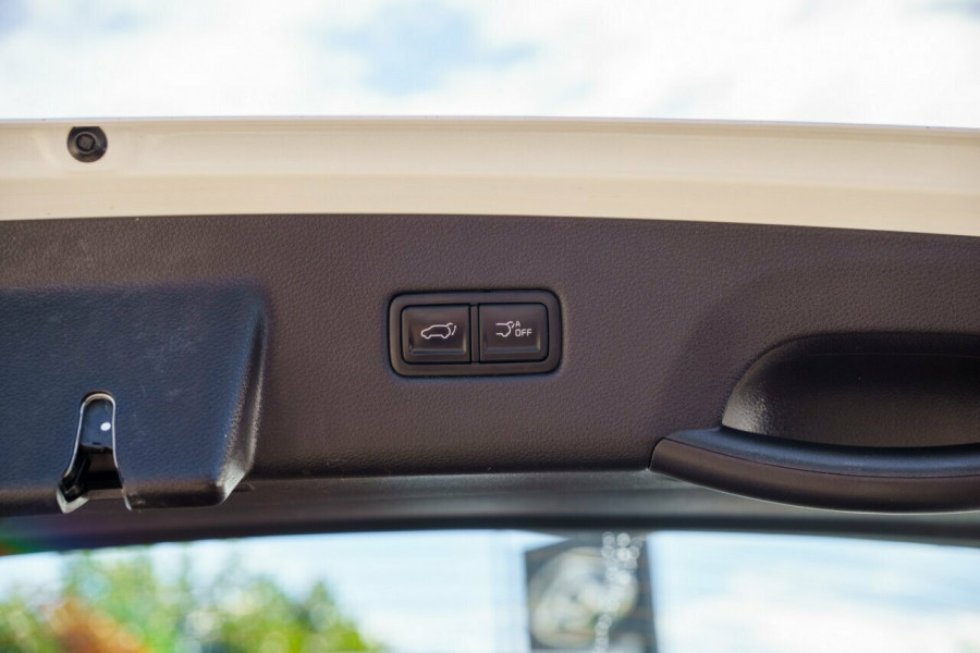 2021 Kia Carnival KA4 SLi People Mover Image 9